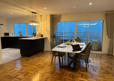 3 Bedrooms 3 Bathrooms Size 250sqm. Regent on the Park 3 for Rent 75,000 THB