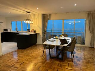 3 Bedrooms 3 Bathrooms Size 250sqm. Regent on the Park 3 for Rent 75,000 THB