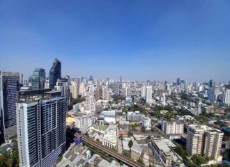 2 Bedrooms 1 Bathroom Size 81sqm. Waterford Diamond Tower for Rent 35,000 THB