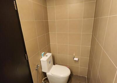 2 Bedrooms 2 Bathrooms Size 55sqm. Click 65 for Rent 24,000 THB