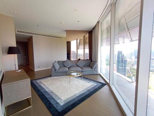 2 Bedrooms 2 Bathrooms Size 104sqm. Magnolias Ratchadamri Boulevard for Rent 80,000 THB