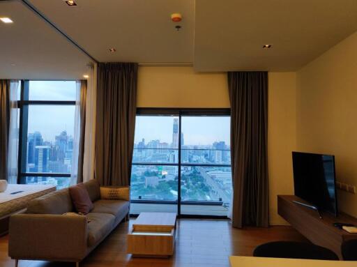 1 Bedroom 1 Bathroom Size 47sqm Circle Living Prototype for Rent 25,000THB