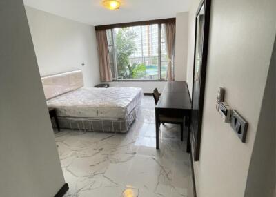 2 Bedrooms 2 Bathrooms Size 135sqm. All Seasons Mansion for Rent 65,000 THB