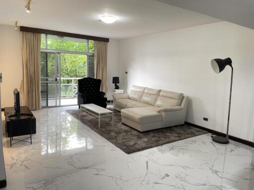 2 Bedrooms 2 Bathrooms Size 135sqm. All Seasons Mansion for Rent 65,000 THB