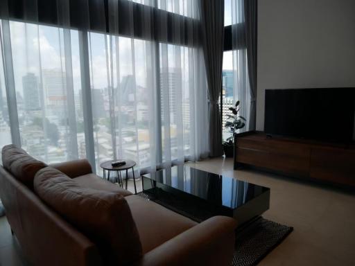 2 Bedrooms 2 Bathrooms Size 68sqm. Lofts Silom for Rent 50,000 THB