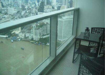 1 Bedroom 1 Bathroom Size 67sqm The River for Rent 30,000 for Sale 13.8mTHB