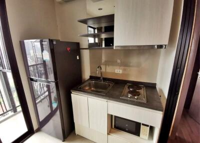 2 Bedrooms 2 Bathrooms Size 48sqm. The Base Park West Sukhumvit 77 for Rent 25,000 THB