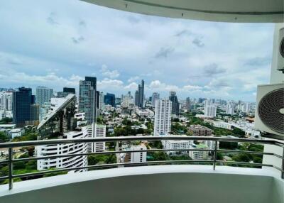 2 Bedrooms 2 Bathrooms Size 96sqm. Topview Tower for Rent 35,000 THB