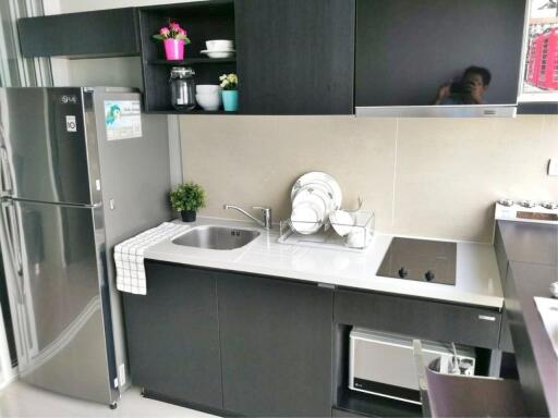 1 Bedroom 1 Bathroom Size 45sqm RHYTHM Sukhumvit 44/1 for Rent 27,000THB