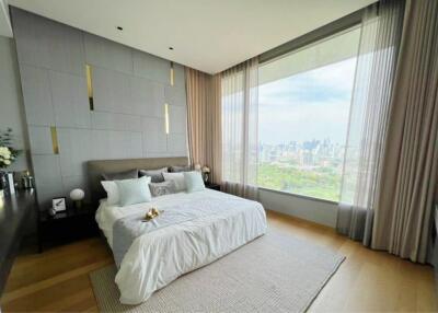 2 Bedrooms 2 Bathrooms Size 118sqm. Saladaeng One for Rent 150,000 THB