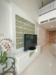2 Bedrooms 2 Bathrooms Size 120sqm. The Empire Place for Rent 60,000 THB