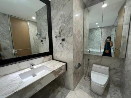 3 Bedrooms 3 Bathrooms Size 189sqm. Bright Sukhumvit 24 for Rent 130,000 THB