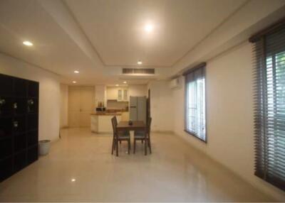 2 Bedrooms 2 Bathrooms Size 102sqm. La Vie En Rose Place for Rent 45,000 THB