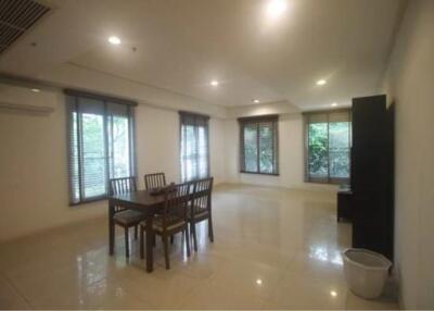 2 Bedrooms 2 Bathrooms Size 102sqm. La Vie En Rose Place for Rent 45,000 THB