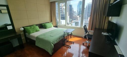 2 Bedrooms 2 Bathrooms Size 100sqm. Baan Siri 24 for Rent 40,000 THB