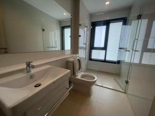 2 Bedrooms 2 Bathrooms Size 63sqm. Life One Wireless for Rent 45,000 THB