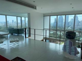 4 Bedrooms 4 Bathrooms Size 350sqm. 185 Rajadamri for Rent 350,000 THB