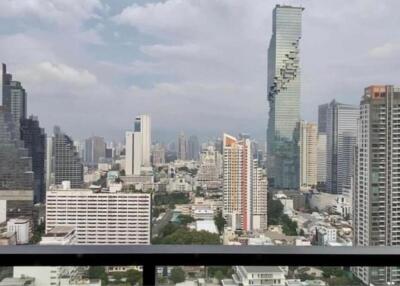 2 Bedrooms 2 Bathrooms Size 85sqm. Lofts Silom for Rent 55,000 THB