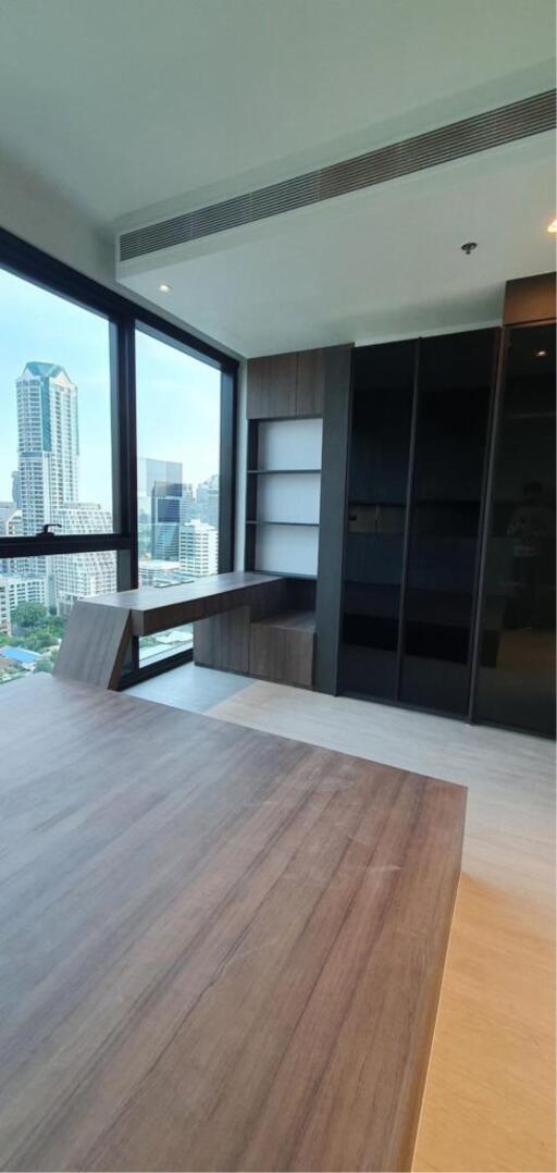 2 Bedrooms 2 Bathrooms Size 66sqm. Lofts Silom for Rent 55,000 THB