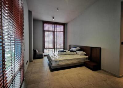 2 Bedrooms 2 Bathrooms Size 87sqm. The Lofts Asoke for Rent 60,000 THB