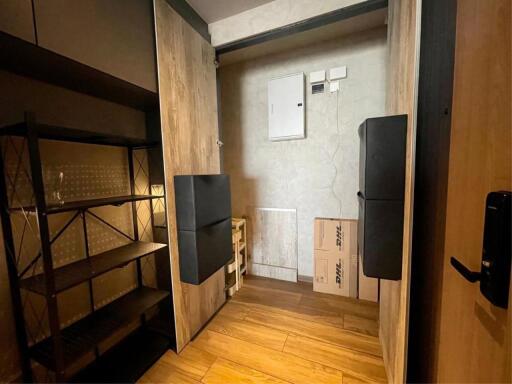 2 Bedrooms 2 Bathrooms Size 75sqm. The Lofts Asoke for Rent 58,000 THB