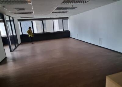 OFFICE at Ocean Tower 2 Size 314sqm for rent 500thb/sqm SO, 157,000 THB