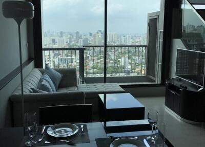 1 Bedroom 1 Bathroom Size 60sqm Rhythm Sukhumvit 44/1 for Rent 40,000THB