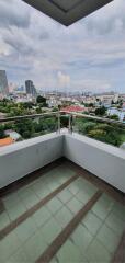 2 Bedrooms 2 Bathrooms Size 150sqm. Suan Phinit for Rent 63,000 THB