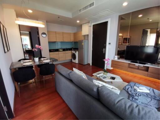 2 Bedrooms 2 Bathrooms Size 74sqm. The Address Chidlom for Rent 49,000 THB