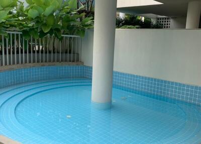 3 Bedrooms 3 Bathrooms Size 240sqm. Ekamai Gardens for Rent 95,000 THB