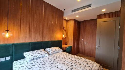 2 Bedrooms 2 Bathrooms Size 100sqm. Esse Asoke for Rent 70,000 THB