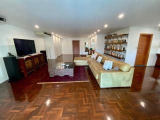 3 Bedrooms 3 Bathrooms Size 264sqm. Regent on the Park 3 for Sale 24mTHB