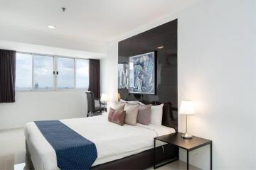 3 Bedrooms 3 Bathrooms Size 146sqm. Waterford Diamond Tower for Rent 65,000 THB