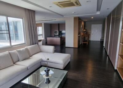 3 Bedrooms 3 Bathrooms Size 285sqm. Baan Suan Plu for Rent 100,000 THB
