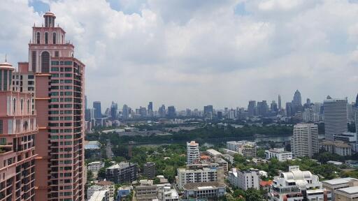 2 Bedrooms 2 Bathrooms Size 55sqm. Park 24 for Rent 55,000 THB