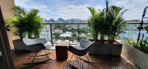 2 Bedrooms 2 Bathrooms 94sqm The Lofts Yennakart for rent 40,000Thb