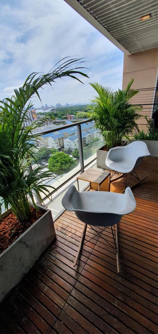 2 Bedrooms 2 Bathrooms 94sqm The Lofts Yennakart for rent 40,000Thb