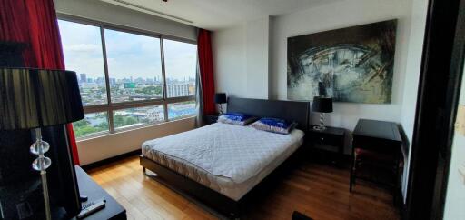 2 Bedrooms 2 Bathrooms 94sqm The Lofts Yennakart for rent 40,000Thb