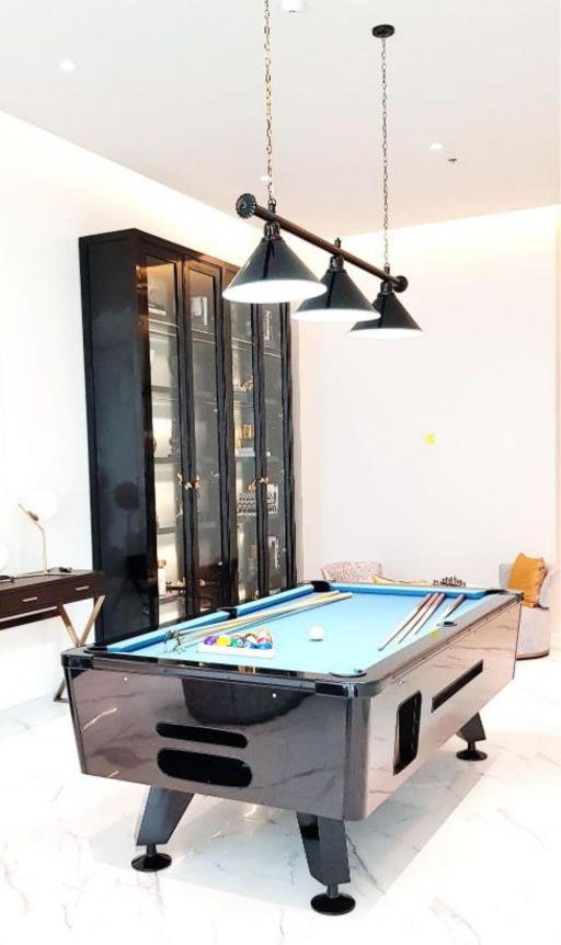 2 Bedrooms 2 Bathrooms Size 58.54Sqm at Hyde Sukhumvit 11 for Rent 37000 for Sale 9900000