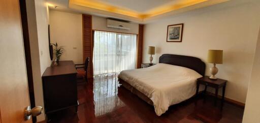 2 Bedrooms 2 Bathrooms Maidroom 175sqm Esmeralda for rent 65000Thb (Negotiable)