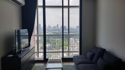 2 bedrooms 2 bathrooms 56sqm PARK 24 for rent 32000THB Top floor tower 3 with best view