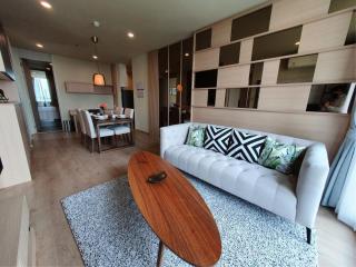 2 Bedrooms 2 Bathrooms Size 68sqm. Noble Recole Sukhumvit 19 for Rent 50,000 THB for Sale 17mTHB