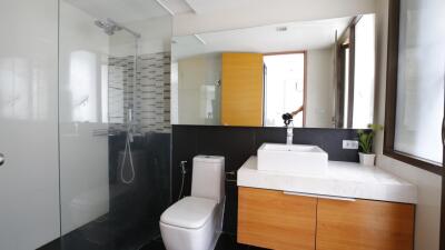 1 bedroom 1 bathroom 38sqm XVI for sale 4.45mTHB and rent 19000THB