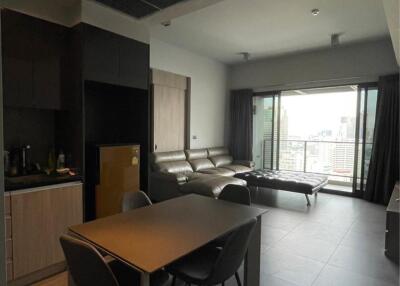 2 Bedrooms 2 Bathrooms Size 87sqm. The Lofts Asoke for Rent 54,000 THB