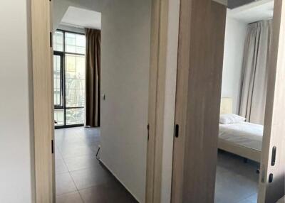 2 Bedrooms 2 Bathrooms Size 87sqm. The Lofts Asoke for Rent 54,000 THB