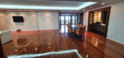 3 BEDROOMS 3 BATHROOMS + MAIDROOM 320SQM SUPREME CLASSIC FOR RENT 120 000THB / SATHORN