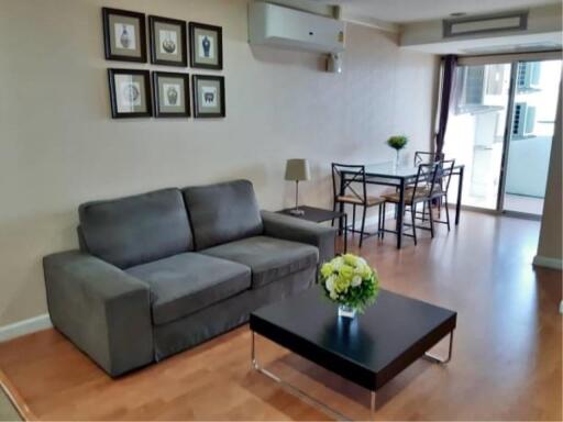 2 Bedrooms 1 Bathroom Size 64sqm. Waterford Diamond for Rent 27,000 THB