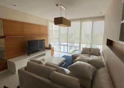 2 Bedrooms 2 Bathrooms Size 96sqm. Fullerton for Rent 70,000 THB