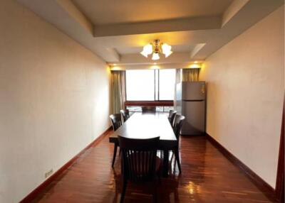 3 Bedrooms 3 Bathrooms Size 223sqm. President Park View Towers for Rent 60,000 THB