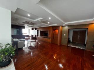 3 Bedrooms 3 Bathrooms Size 223sqm. President Park View Towers for Rent 62,000 THB